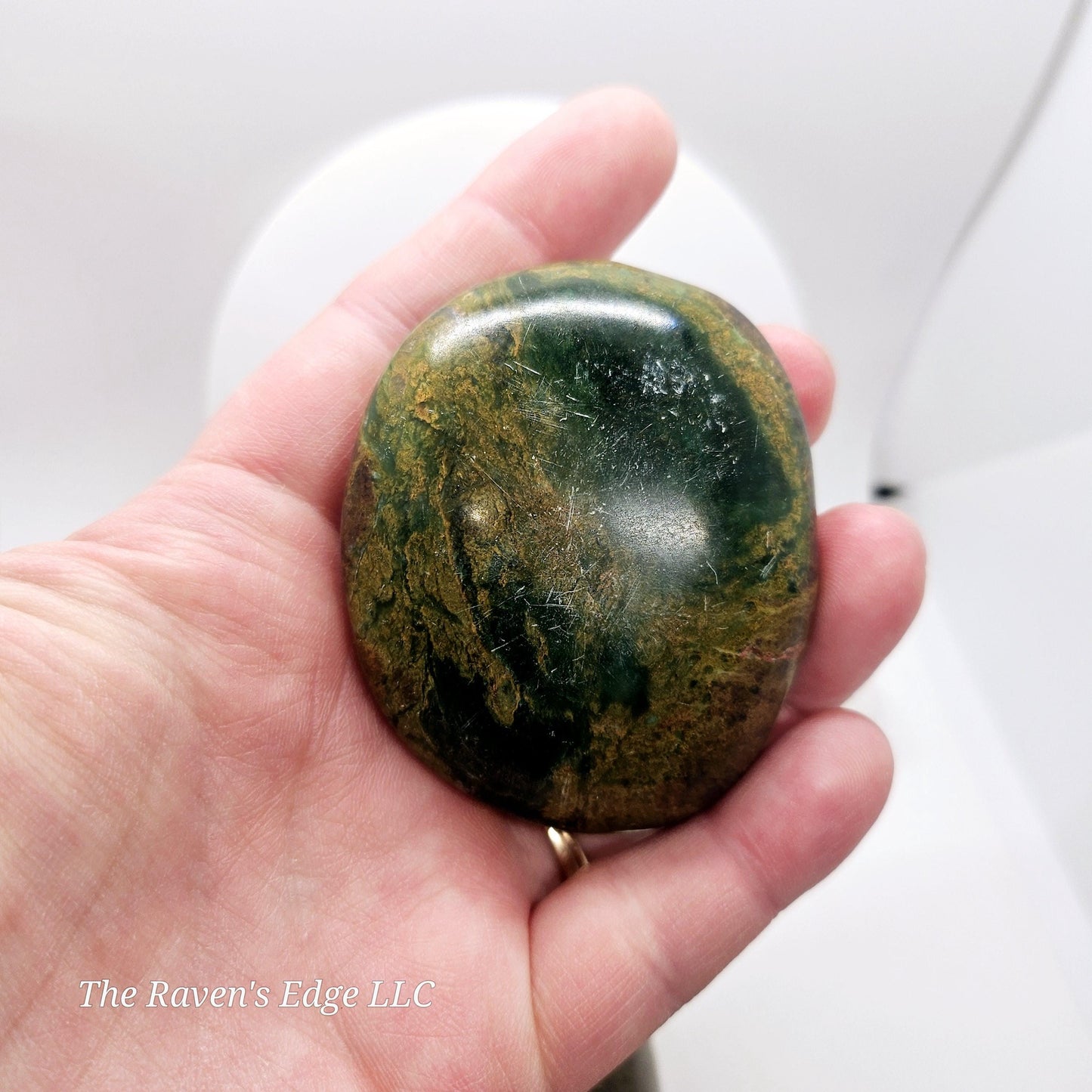Green Verdite Jade Palm Stone – Zimbabwean Serpentine for Grounding & Wisdom