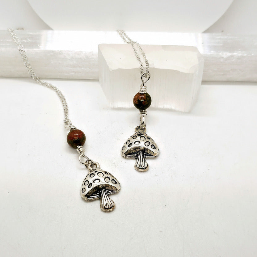 Mushroom necklace with unikite beads