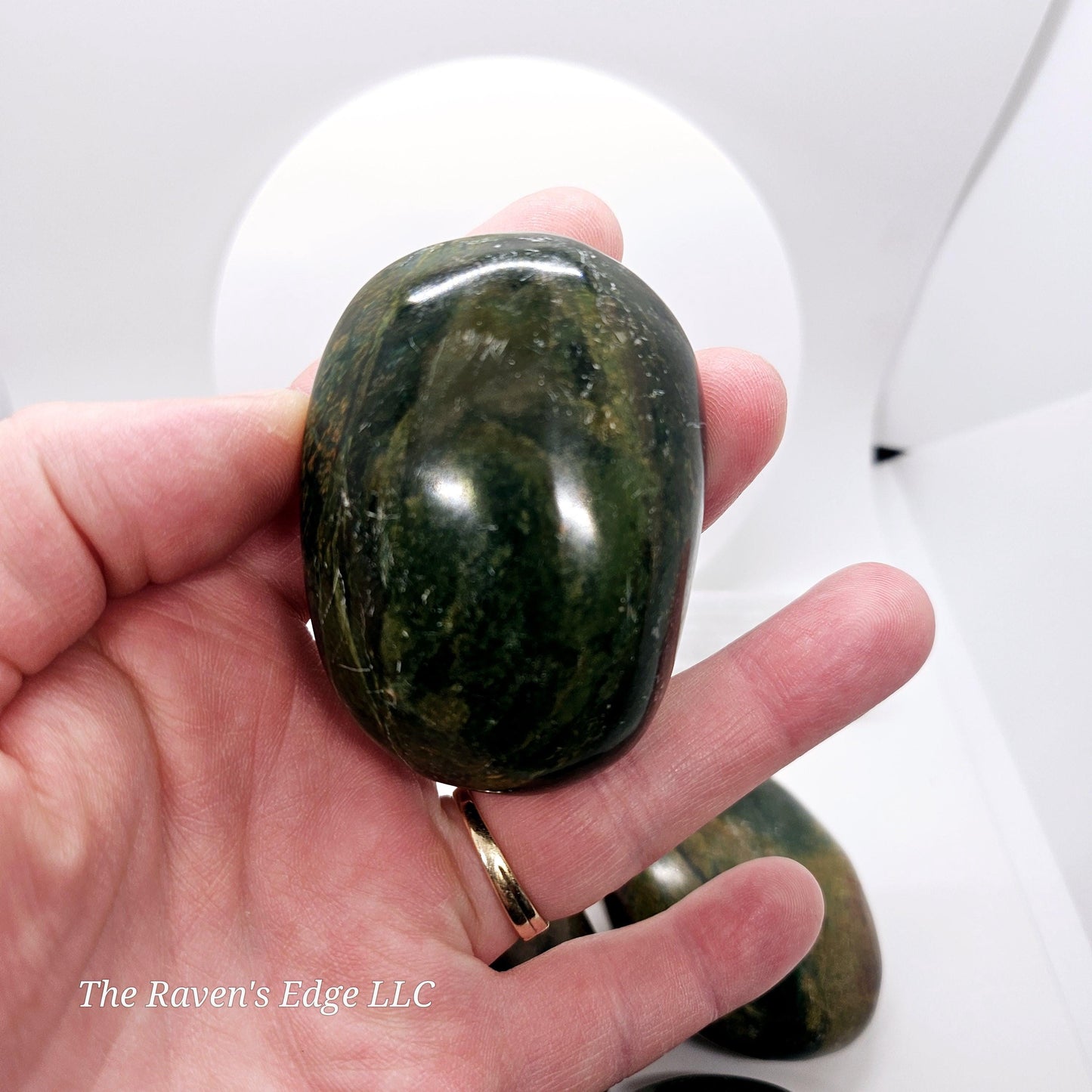 Green Verdite Jade Palm Stone – Zimbabwean Serpentine for Grounding & Wisdom